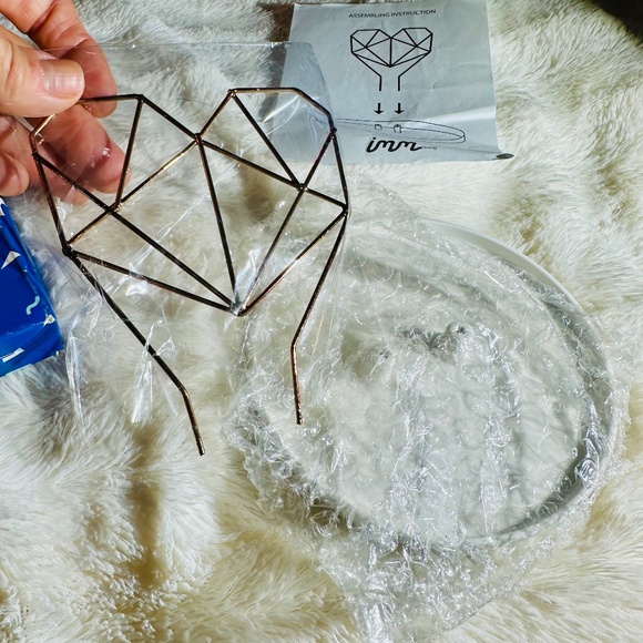 Rose Gold & White Jewelry Holder, Organizer, Display | Geometric Heart | New Box - Picture 2 of 11